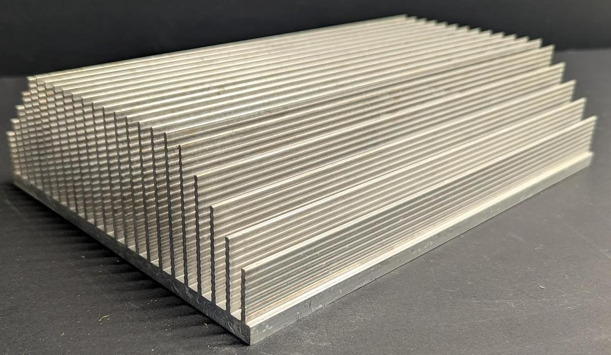 Used (Lot of 4) Aluminum Heat Sinks 3.5" L x 2.75" W x 2.5" D