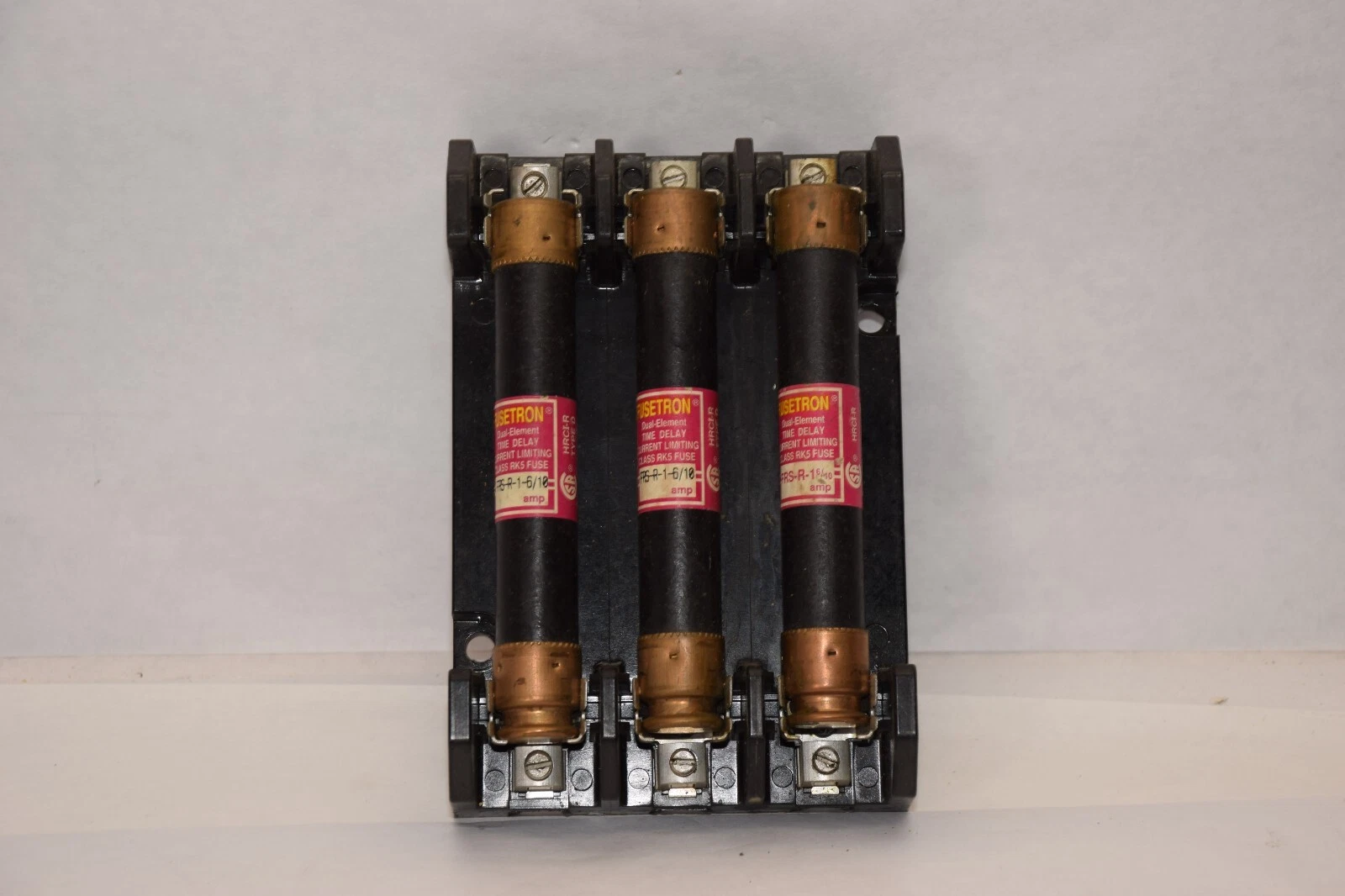 Used (Lot 2) MARATHON 6F30A3B 600V 30A Fuse Holder With Fusetron FRS-R-1-6/10 Fuse