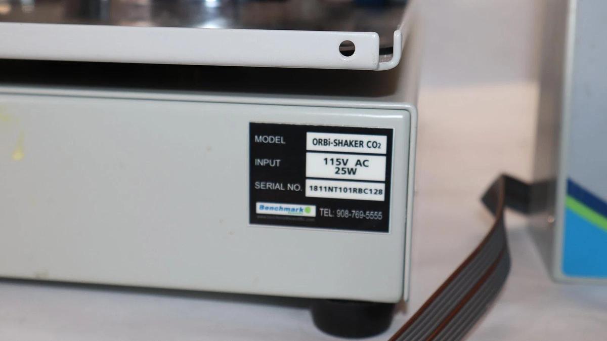Used Benchmark ORBi-Shaker Co2 All Environment Shaker w/ Readout 115v 25w