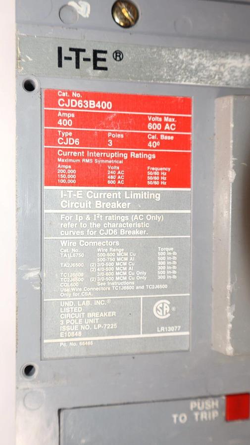 Used Siemens I-T-E Sentron Circuit Breaker CJD63B400 400A 400 Amp 3p w/ 400A Adj Trip