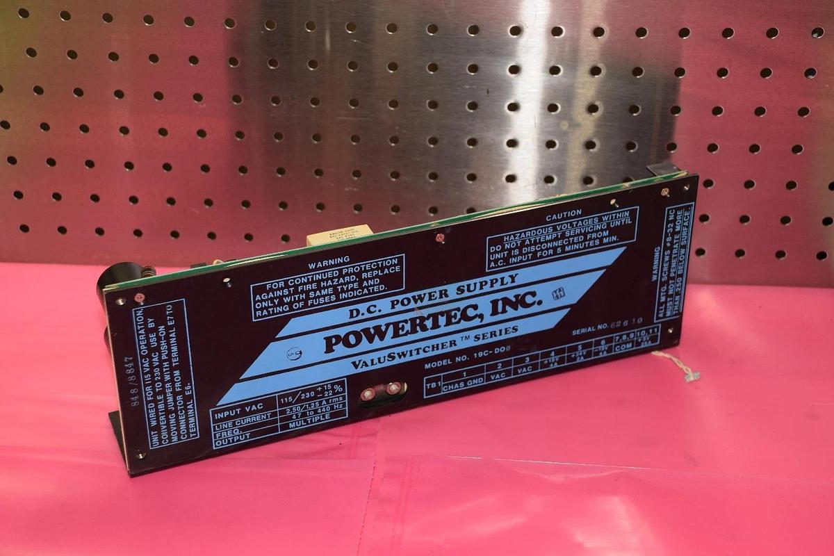 Used POWERTEC INC 19C-D00 19CD00 115/230VAC DC POWER SUPPLY