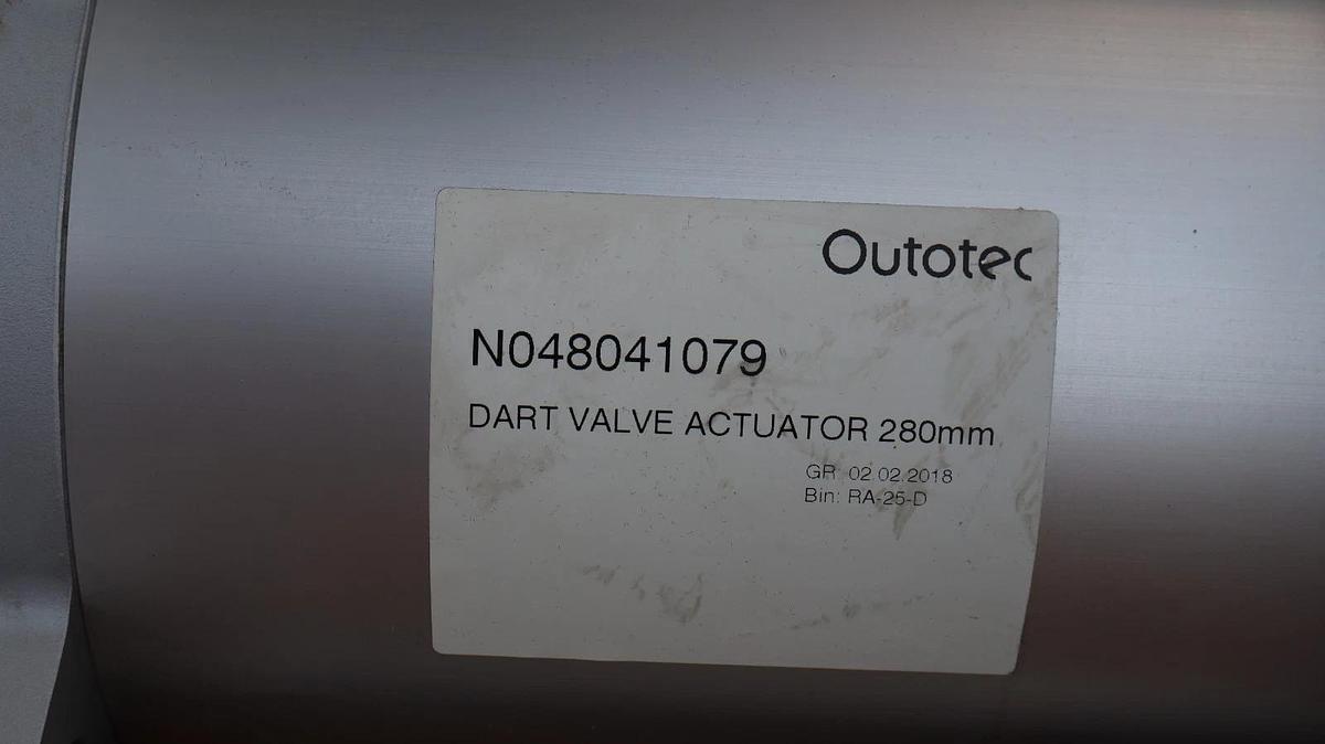 FESTO Cylinder DFPI-200-280-ND2P-E-NB3P-CS Siemens Valve Positioner Linear Act