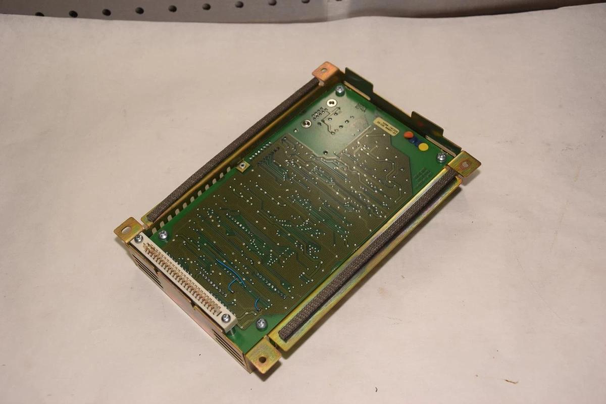 Used CUTLER HAMMER PANELMATE 1000 1248 MODBUS PLUS Interface 87-02042-01