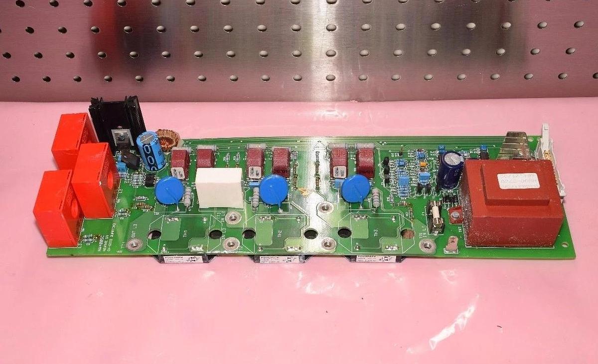 Used NEWAVE SA POWERWARE EXIDE NW4005C NW4005 C GAMMATRON NW00-2720 Circuit Board