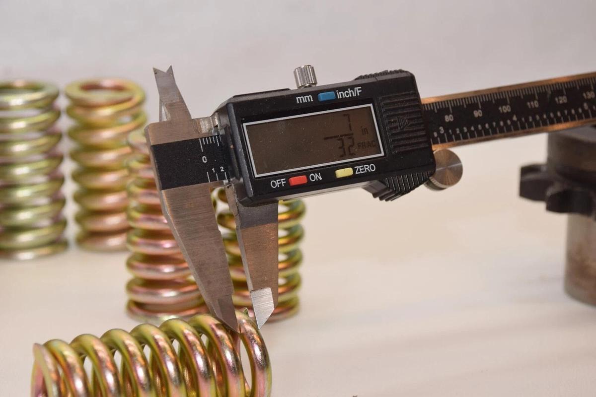 (NEW - Lot of 11) 2-5/16" x 1-5/32" x 3/4" Heavy Duty Industrial Coil Spring