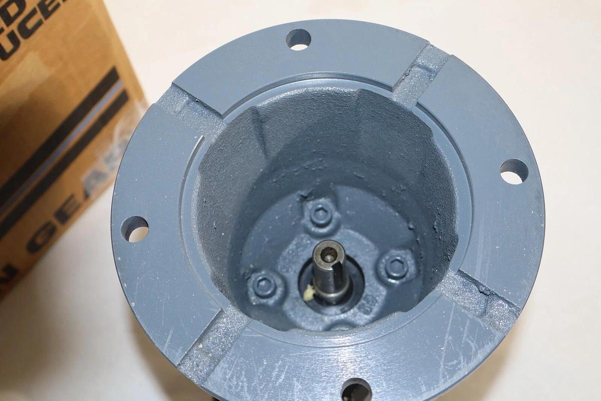 BOSTON GEAR 30:1 Right Gear Box Speed Reducer RF715X30B5J RF715-30-B5-J (NIB)