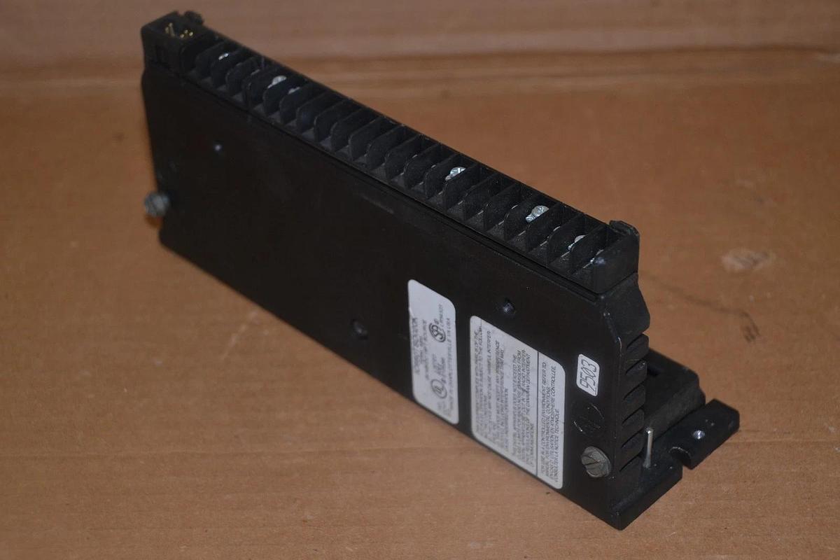 Used GE Fanuc Terminal Asm Assembly IC660TSD020K 24/48vdc 16 pt source