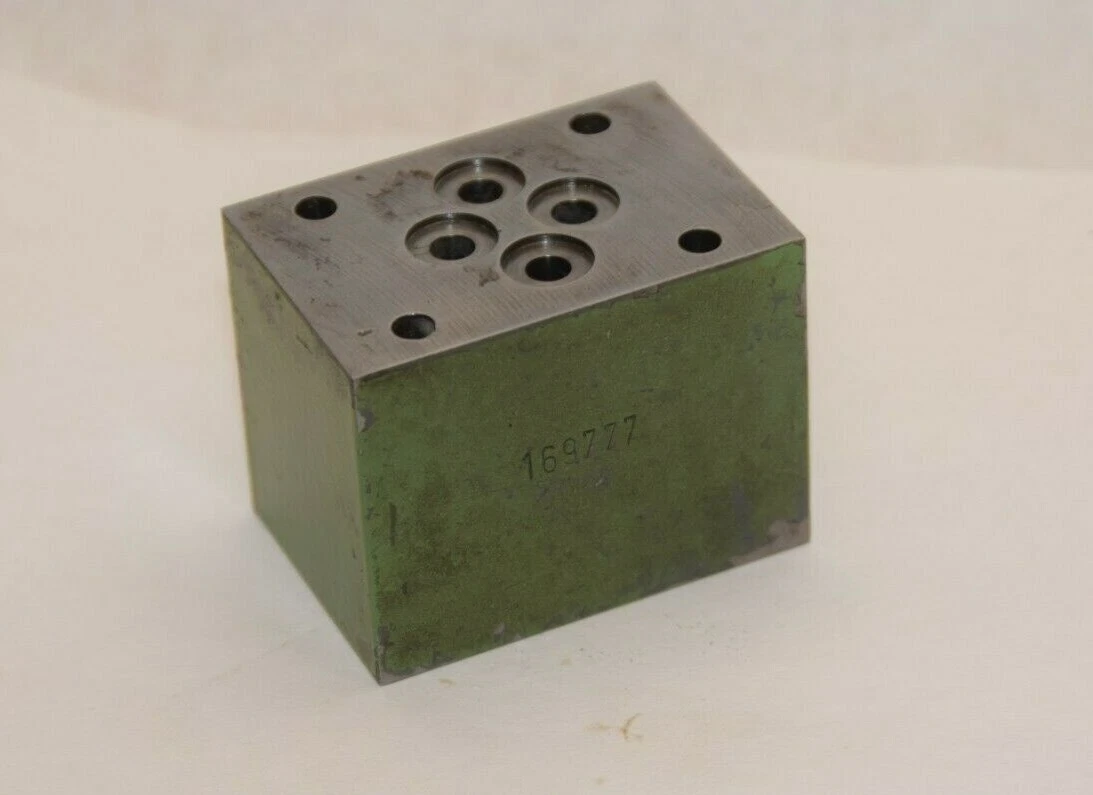 Used REXROTH Mannesmann 169777 Block Valve