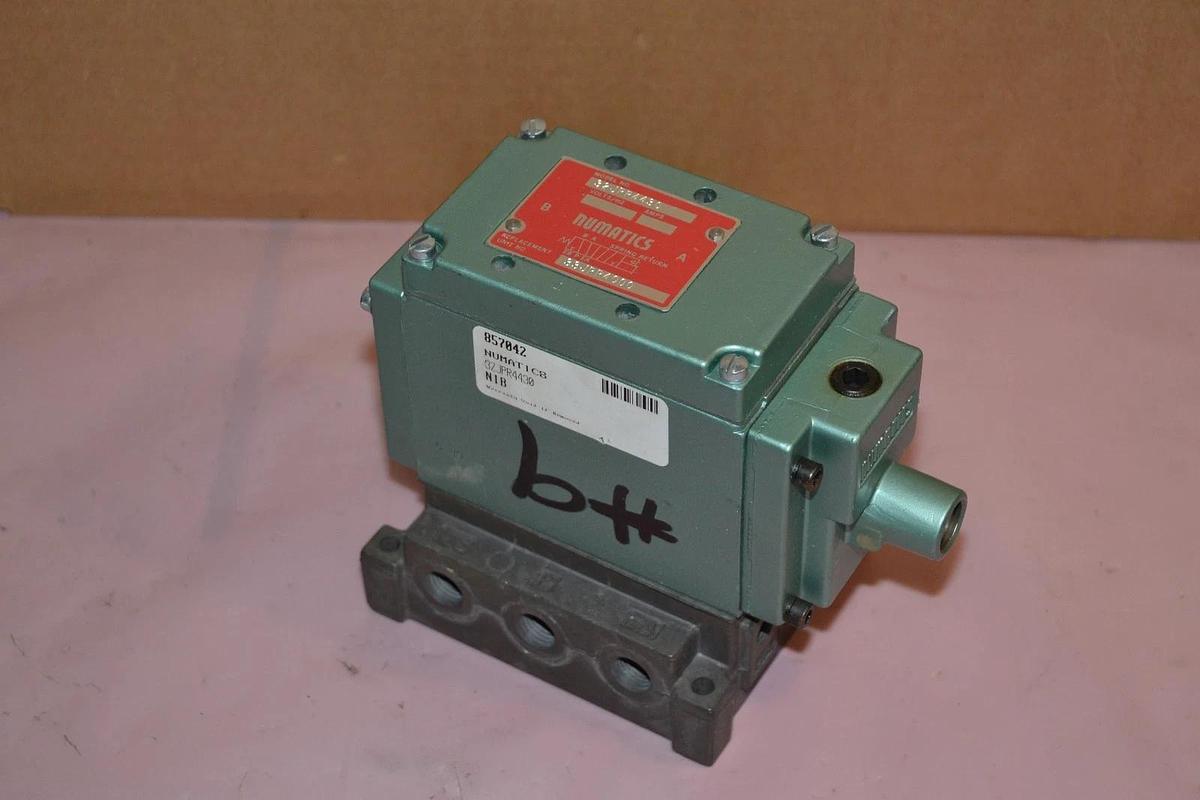 NUMATICS 32JPR4430 REPLACES 33JPR4000 SPRING RETURN PNEUMATIC VALVE
