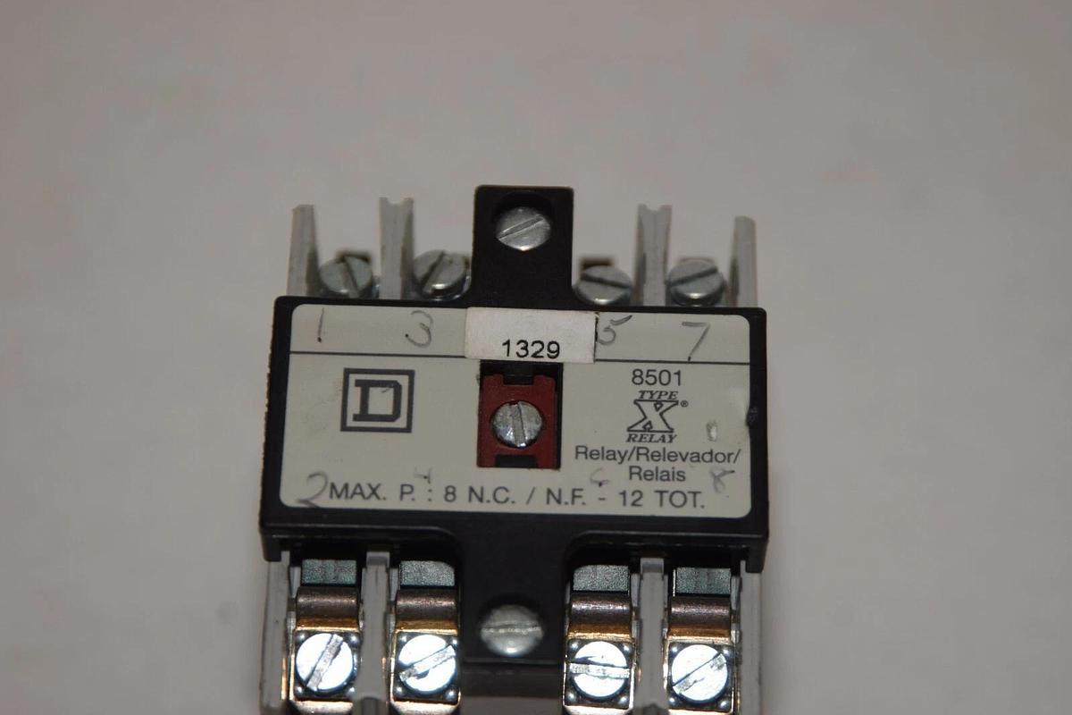 Used SQUARE D 8501X040 8501 X040 Type X Series A 120v Industrial Control Relay