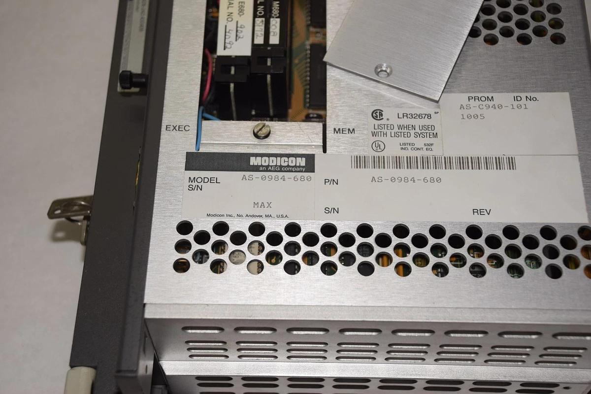 Used Gould PC-0984-680 Controller Module AS-0984-680 w/ M680-008 Memory  mod E680-902