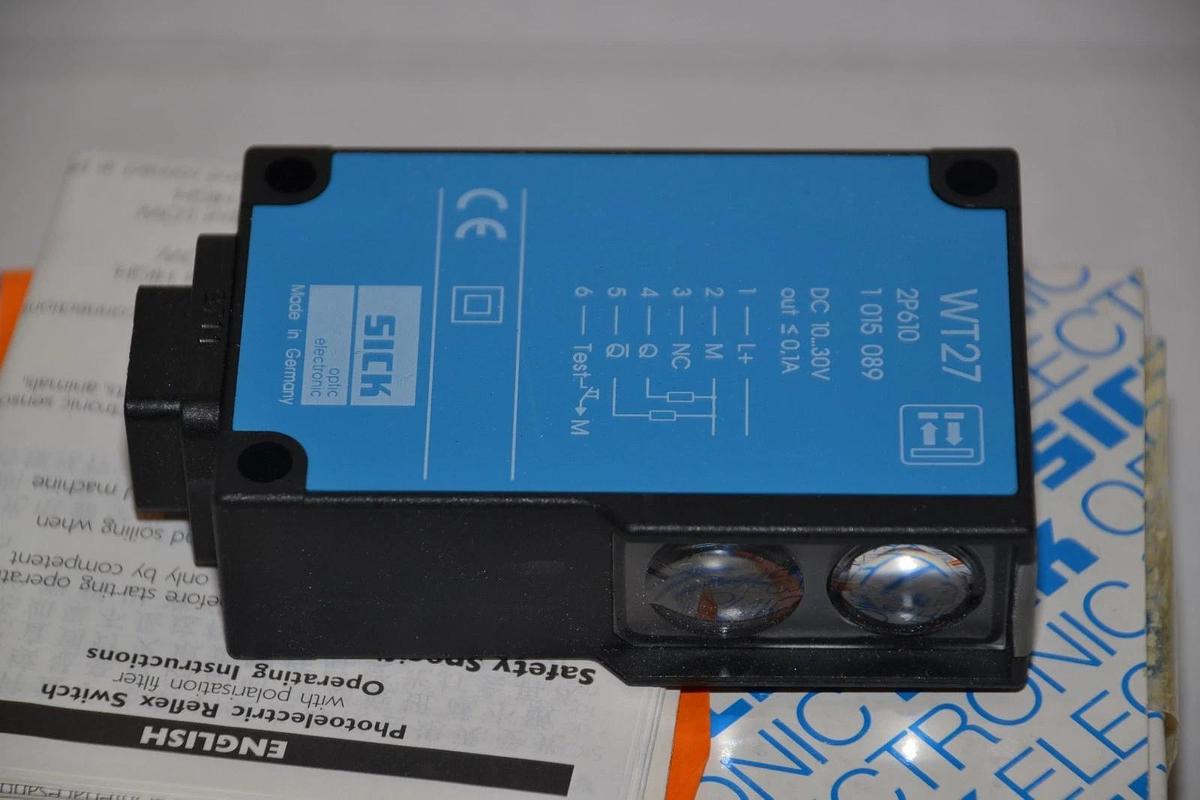 SICK Photoelectric Sensor WT27-2P610 WT272P610  NEW