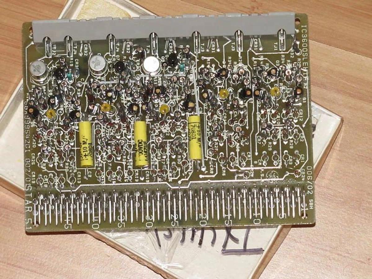 NEW  GE IC3600 LOGIC MODULE IC3600SLEH1F IC3600SLEH1