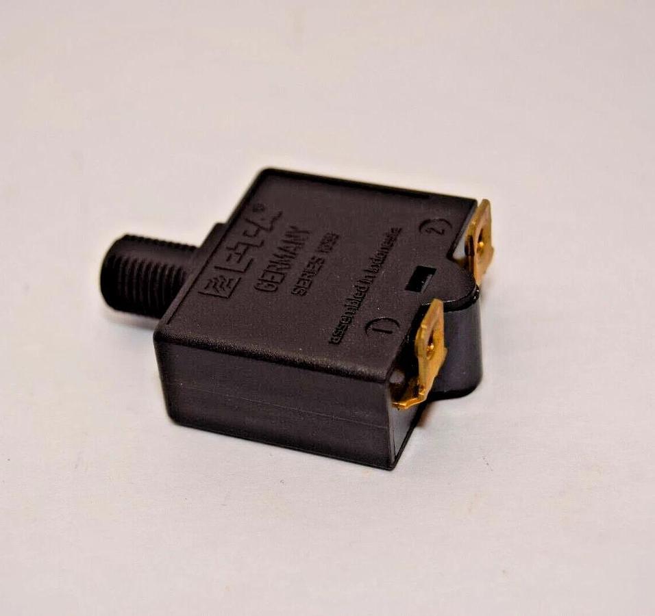 Lot 5  E-T-A ETA 1658-G21-00-S83-5A BREAKER  7-17sec 5A 5 Amp G21 1658 240v 28v