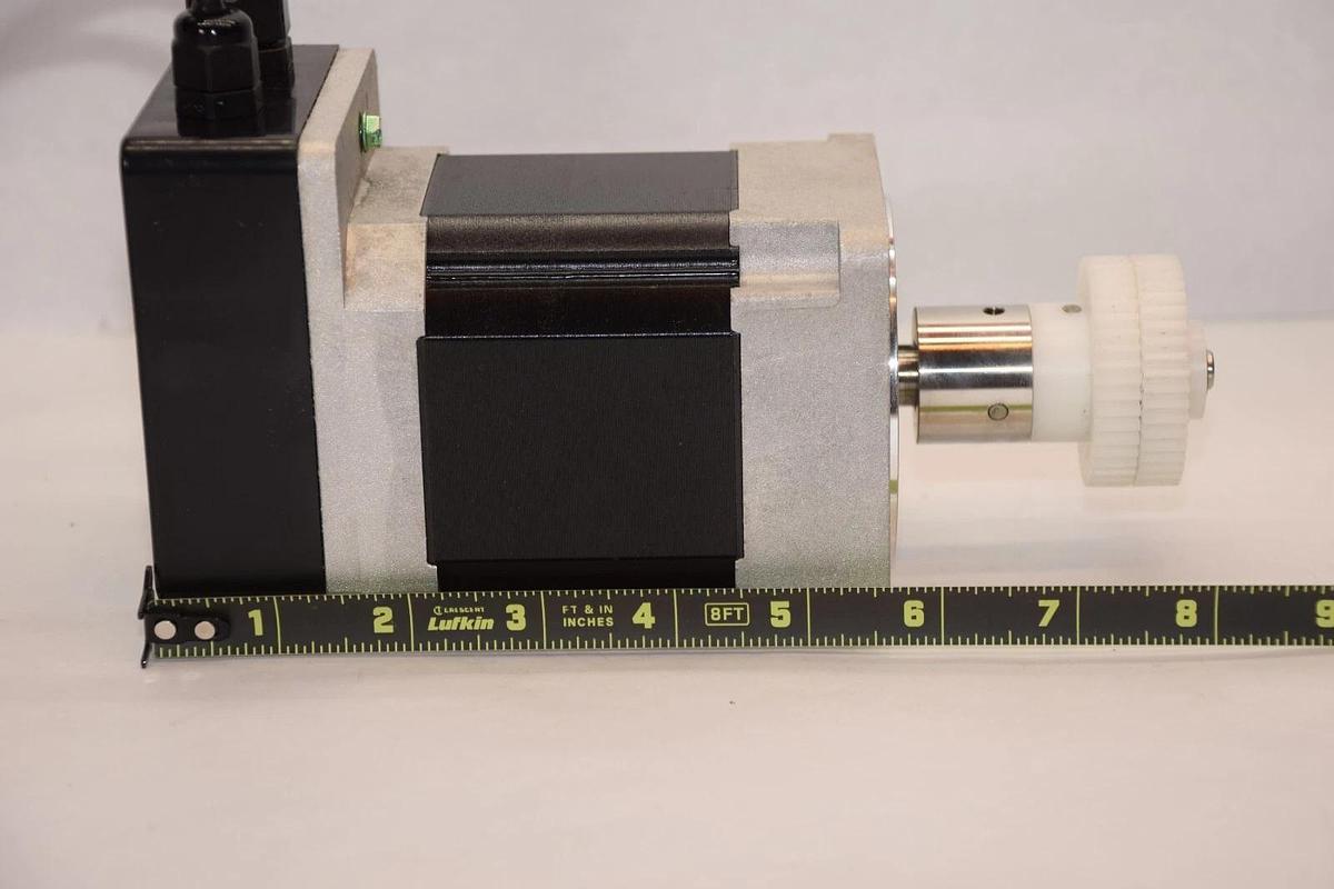 Used Ametek Servo Motor EC083A-40C0-A13 EC083A40C0A13 11313037