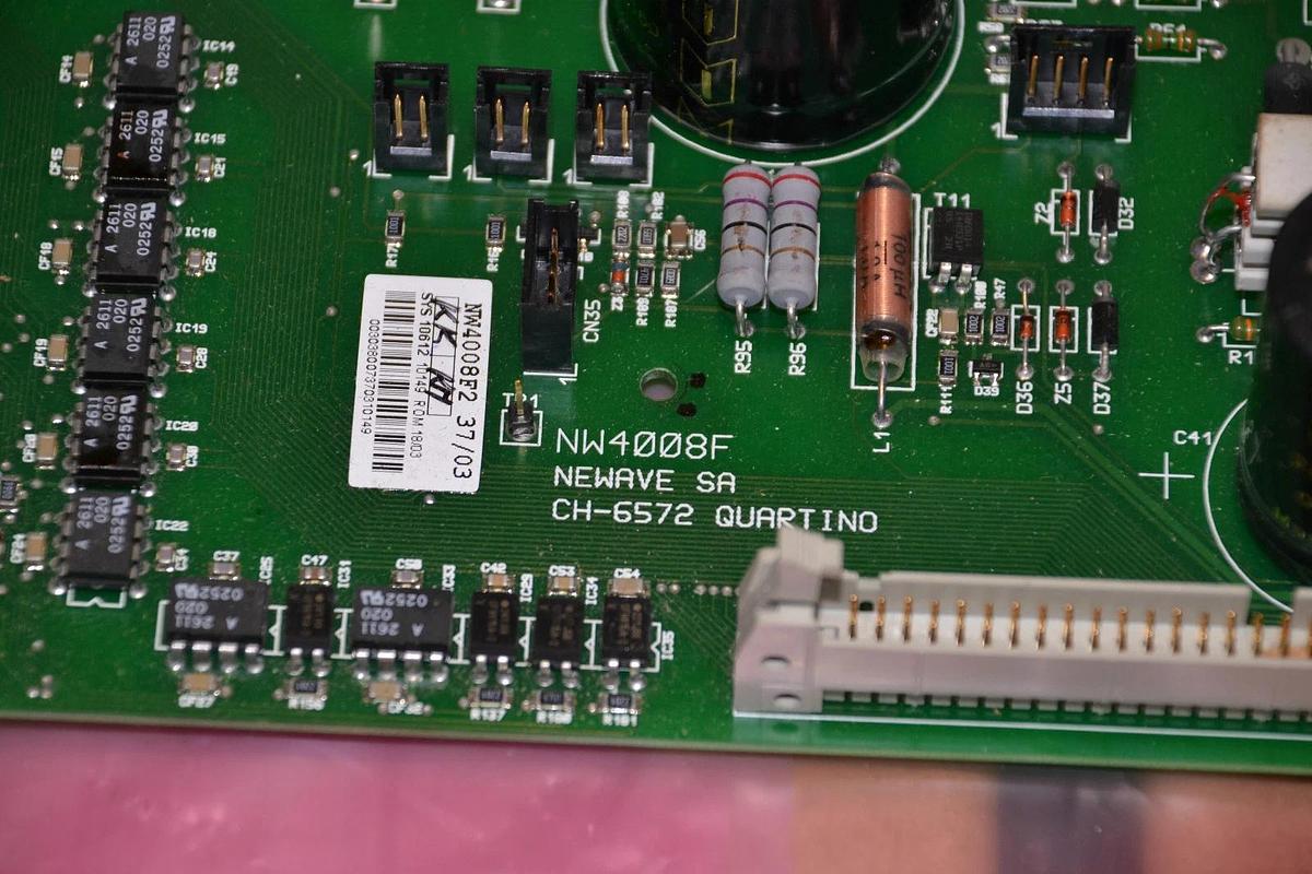 Used NEWAVE SA POWERWARE EXIDE NW4008F CH-6572