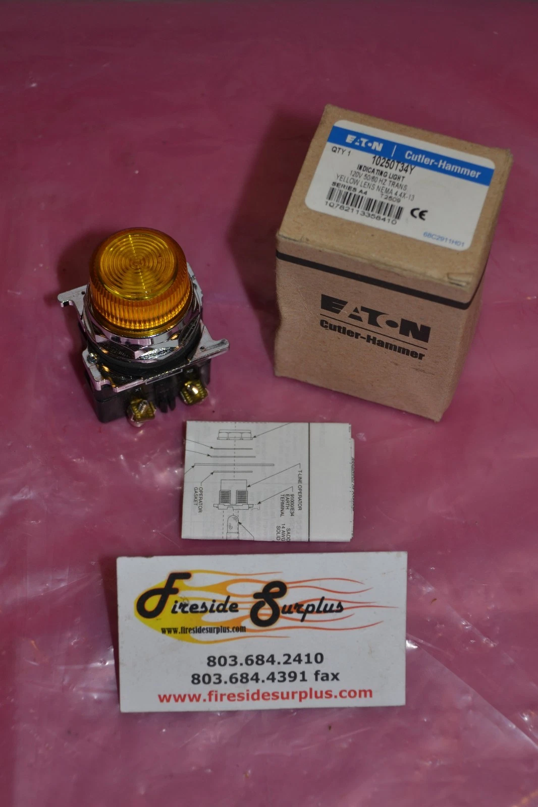 EATON CUTLER-HAMMER INDICATING LIGHT 10250T34Y 120 V 120V SER. A4 NEW
