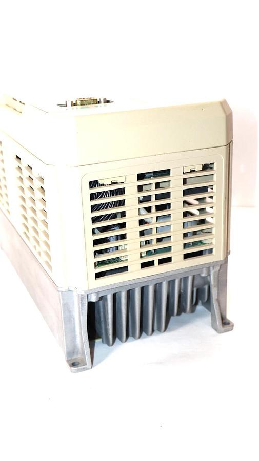 Used YASKAWA CIMR-K5R23P7 Varispeed 616G5 200V 3.7kW 3PH AC Drive