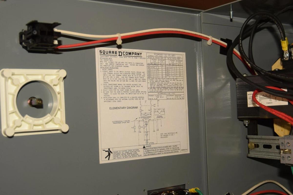 (NEW) SQUARE D 9070SKG3000G2 Ser A 600Vac 50/60Hz Transformer Disconnect