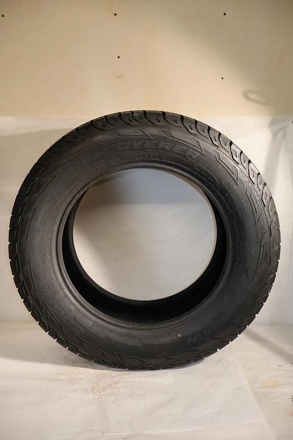 Used (NEW) COOPER 275/60R20 , 122 Discoverer All-Terrain (1) Tire  275/60/20