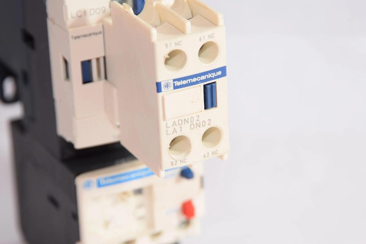 Used TELEMECANIQUE LRD 08 Relay With LC1 D09 Contactor & LADN02 Auxilary Contact