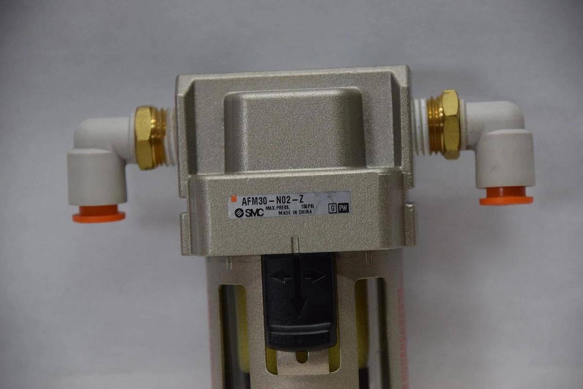 Used SMC AFM30-N02-Z , AFM30N02Z 150psi Modular Mist Separator