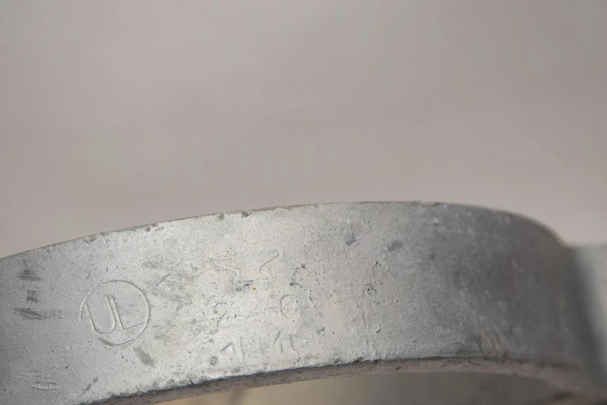 VICTAULIC 6" 6/212-6 212-6 Firelock Galvanized Forged clamp pipe hanger  *NEW*