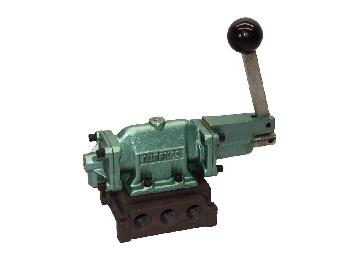 (NEW) NUMATICS 34HLD5410 Pneumatic Hand Operated Valve