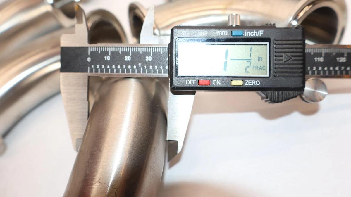 1-1/2" od (5) 90° Elbow (1) 45° Stainless Steel Pipe Fitting (New - Lot 6)