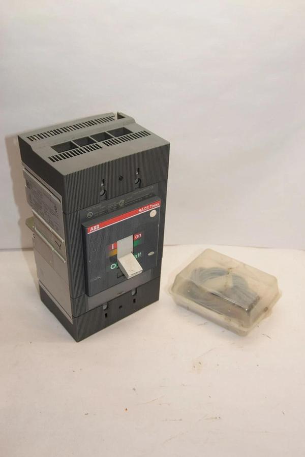 Used ABB SACE TMAX T5 L-D 400 T5L-D400 3P Circuit Breaker