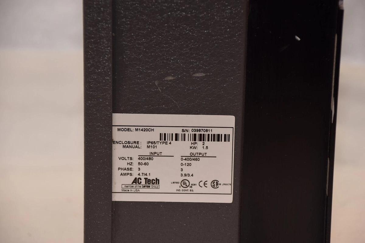 LENZE M1420CH 2HP 1.5KW 400/480v Inverter Drive (NEW)