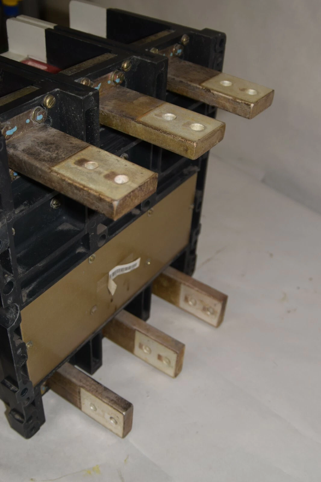 Used Cutler Hammer RD 3 pole 1600 amp RD316T35W Circuit Breaker RD316T35W RES1600LSG