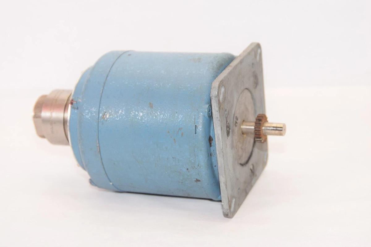 Used SUPERIOR ELECTRIC SLO-SYN SS150BE 72 RPM 120V 120 V BM101004