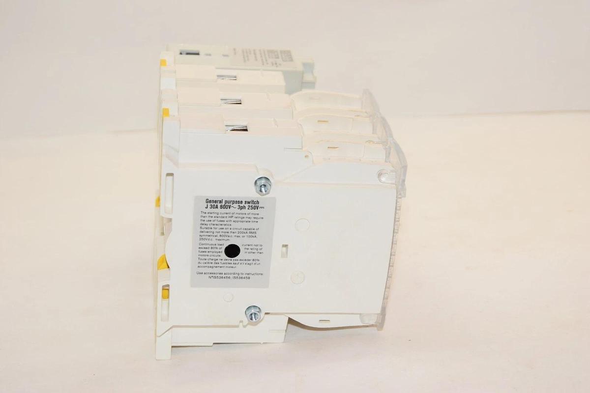 SIEMENS CFS361JLN 30A 600V 3ph 250V Fusible Disconnect Switch (New)