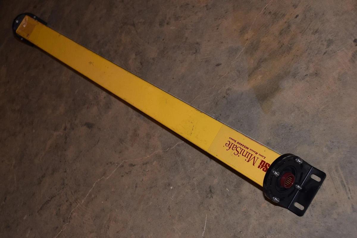 Used STI MINISAFE MS4436BR 42681-0360 0.3-30m RECEIVER SAFETY LIGHT CURTAIN