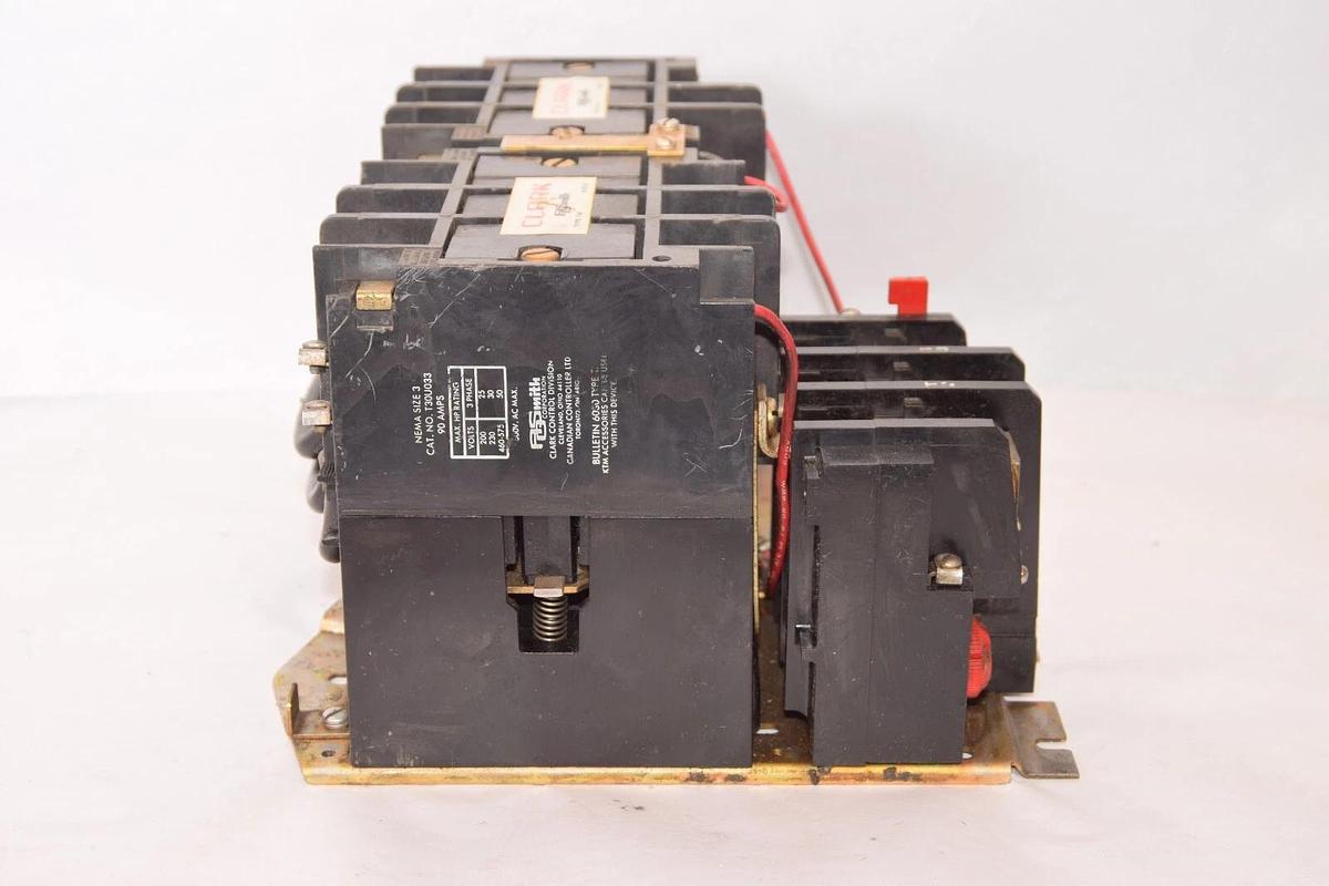 Used CLARK AOSmith T30U033 TM Size 3 3Ph Reversing Starter 120V Coil