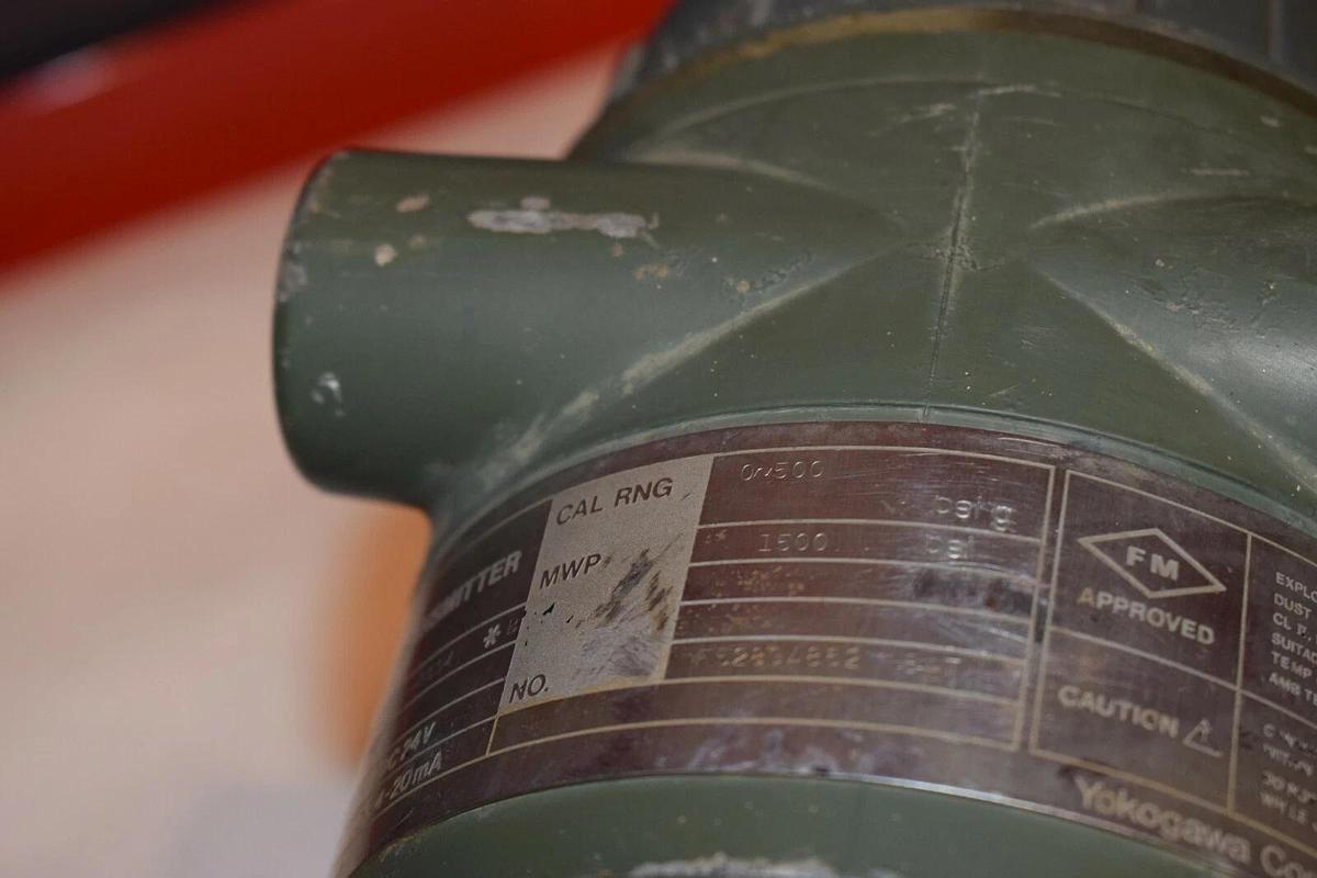 Used YOKOGAWA YA43F-SCS4/FMF1/TBS  YA43FSCS4FMF1TBS  Pressure Transmitter