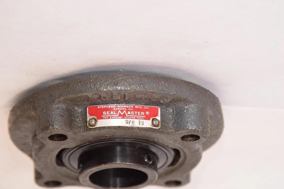 (NEW) SEALMASTER SFC19 1-3/16" Bore 4 Bolt Flanged Mount Bearing