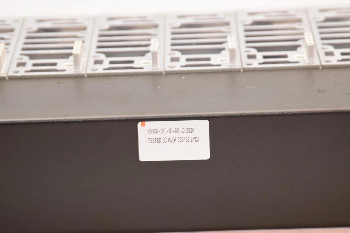 (NEW) SMC NVV5FS4-01FD-101-04T-031008CDN Manifold *No Gaskets*