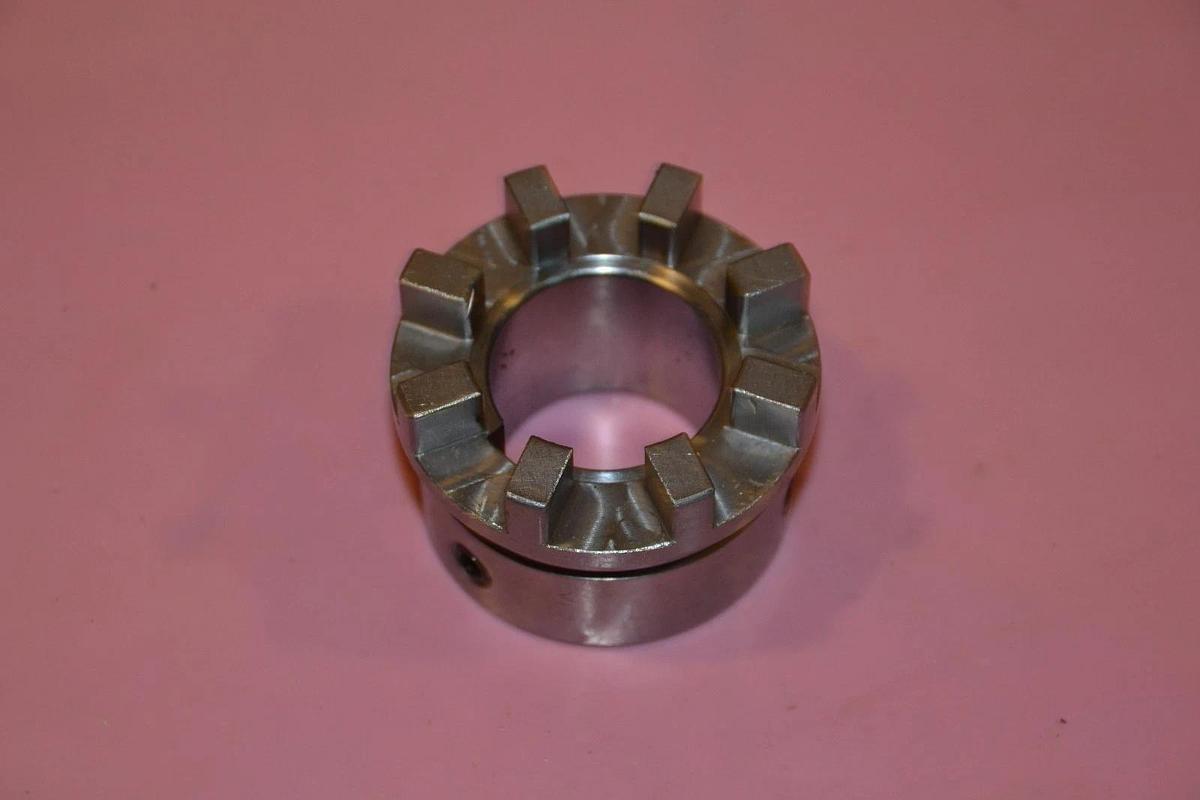 QM BEARING QF15X1-3/8" QF15 X 1 3/8" COUPLING HUB NEW