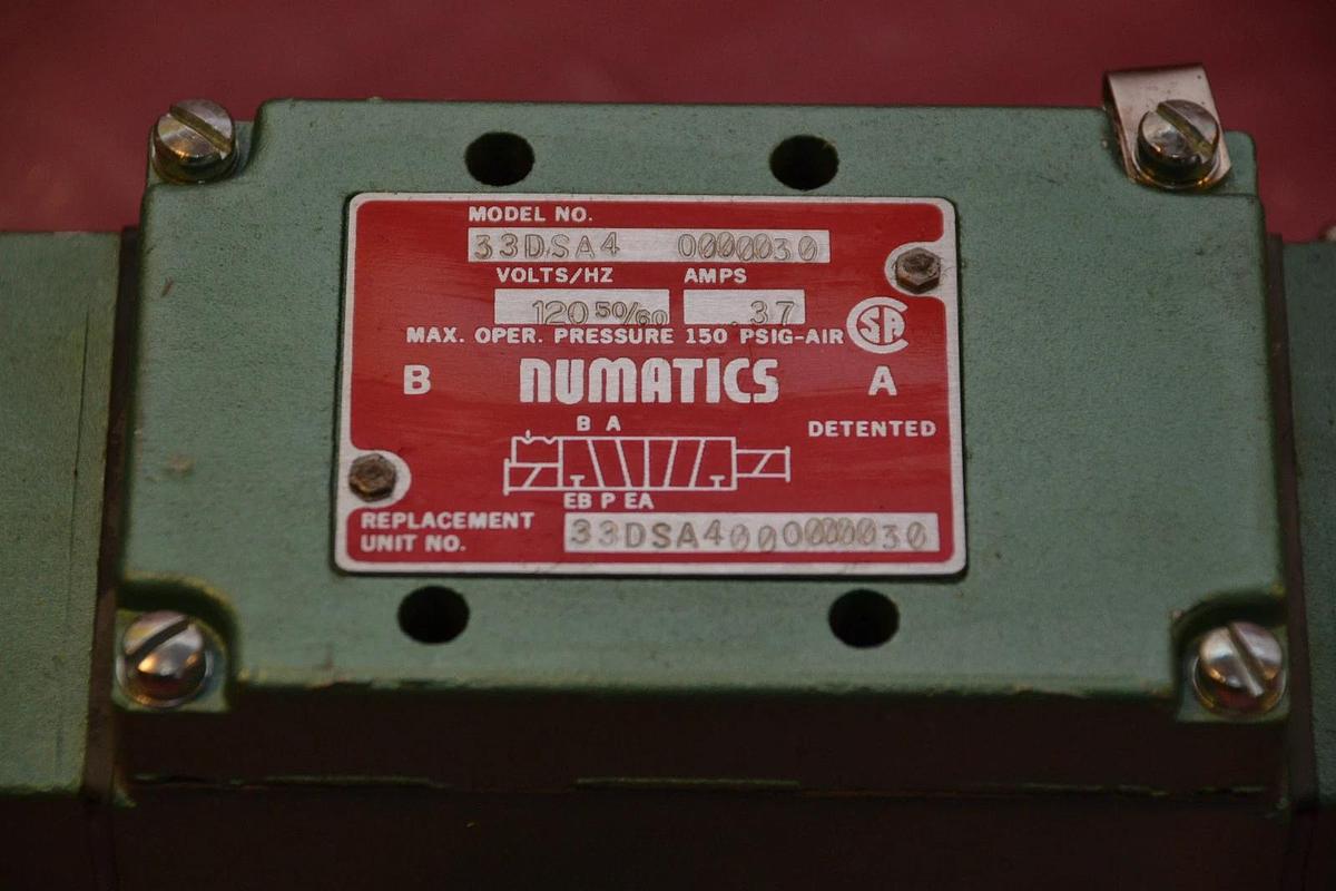 NEW NUMATICS VALVE 3JDSA4U 3 JDSA 4U 120V 120 V 0.36 AMP 0.36 A AMPS NEW