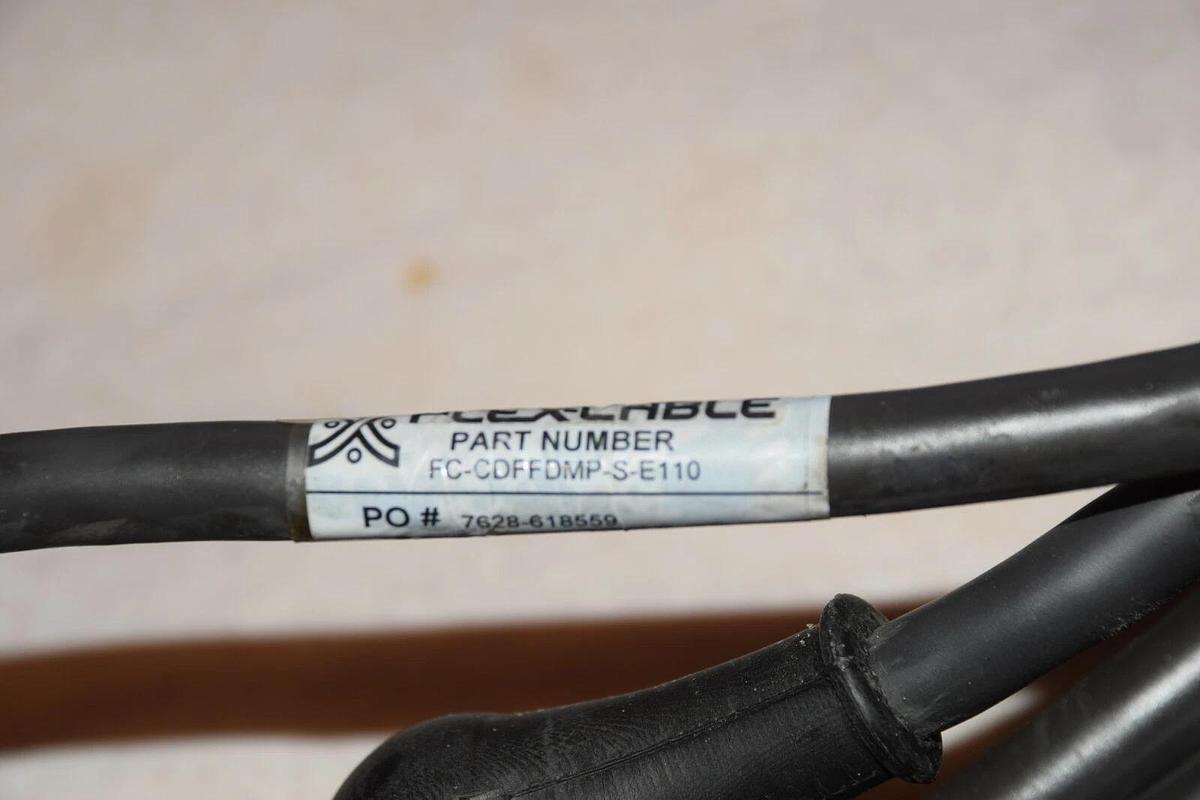 NEW FLEX-CABLE FC-CDFFDMP-S-E110 SERVO MOTOR CABLE