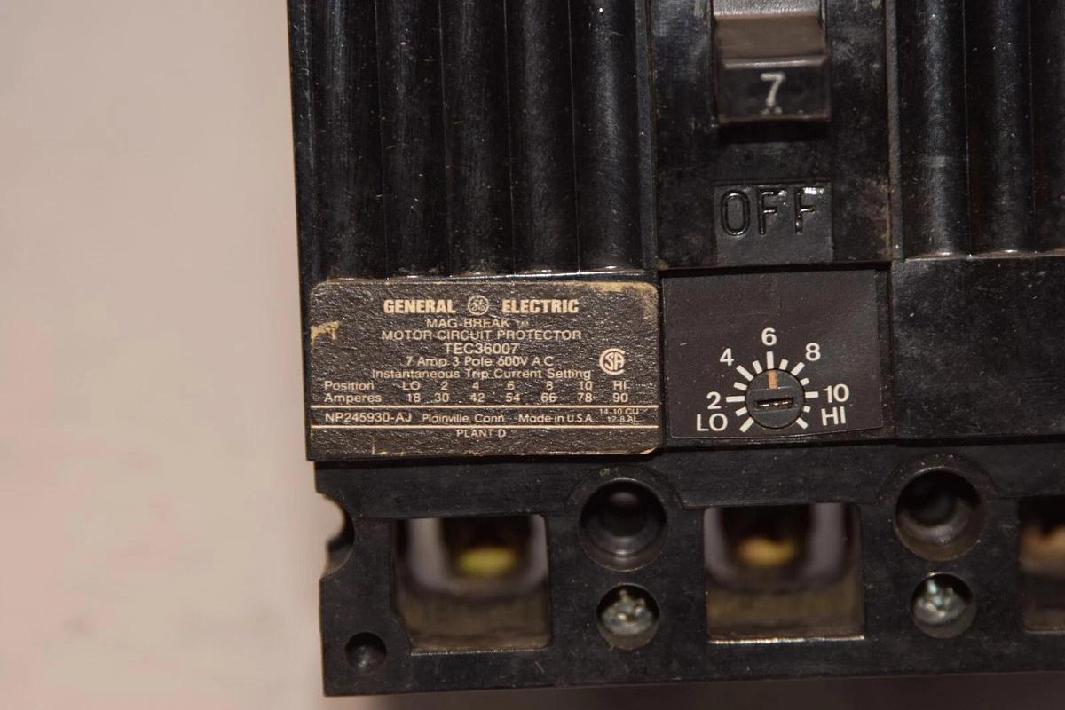 (NEW) GE GENERAL ELECTRIC TEC36007 7Amp 7A 3P 600V Mag-Break Circuit Breaker