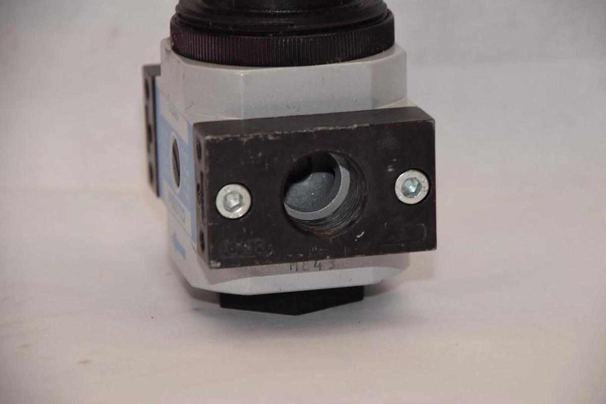 (NEW) FESTO 159581 LR-D-MIDI 12/16 bar 230/175 psi Pressure Regulator