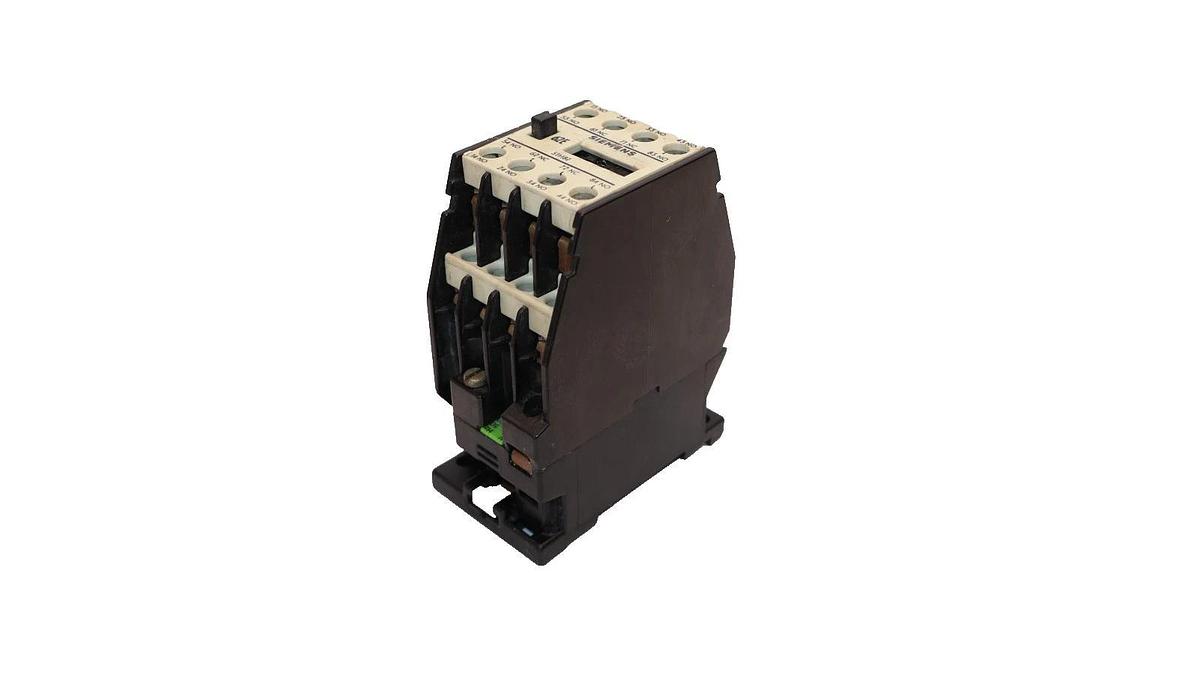 Used Siemens 3TH82 62-0A , 3TH8262-0A 42V 50/60Hz Contactor