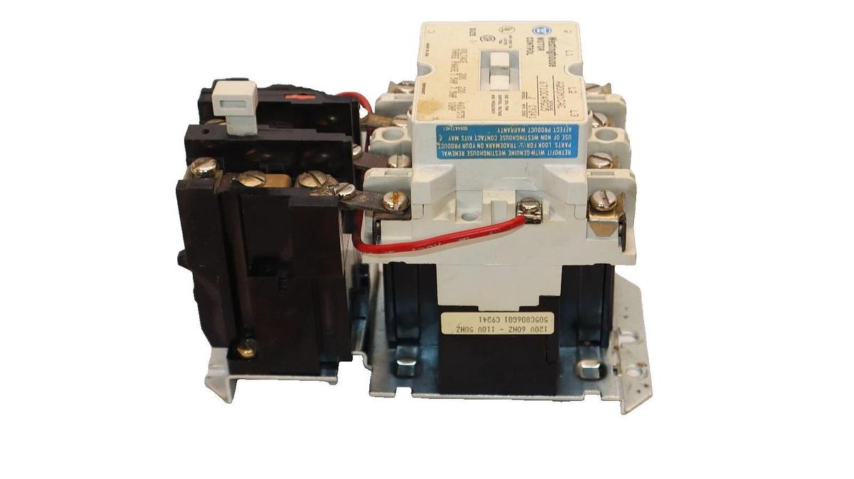 Used Westinghouse Starter Motor Control 6710C49G05 A200M1CAC Size Sz 1 120V coil 3ph