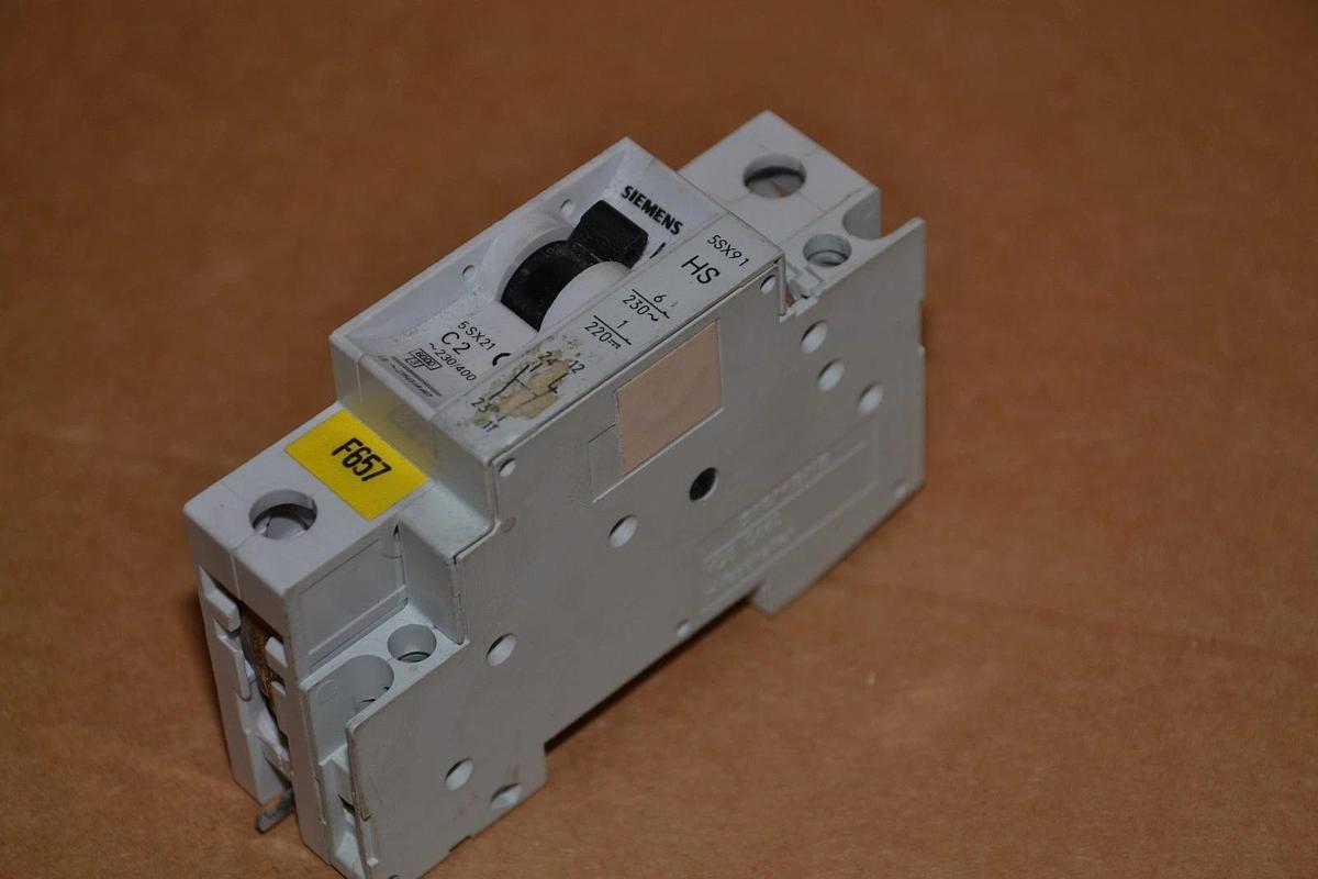 Used SIEMENS 5SX21 C2 5SX91 HS 5SX91HS 277V 2A 1POLE CIRCUIT BREAKER