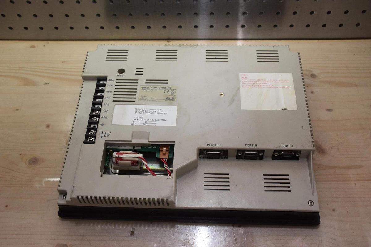Used Omron Interactive Display NT631C-ST152B-EV2 NT631CST152BEV2 24vdc ASIS