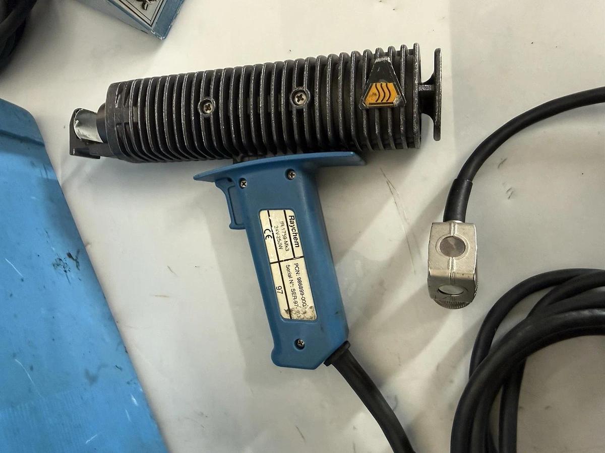 Used Raychem Infrared Heat Gun & Power Supply ED-7-004 IR-1759-MK3
