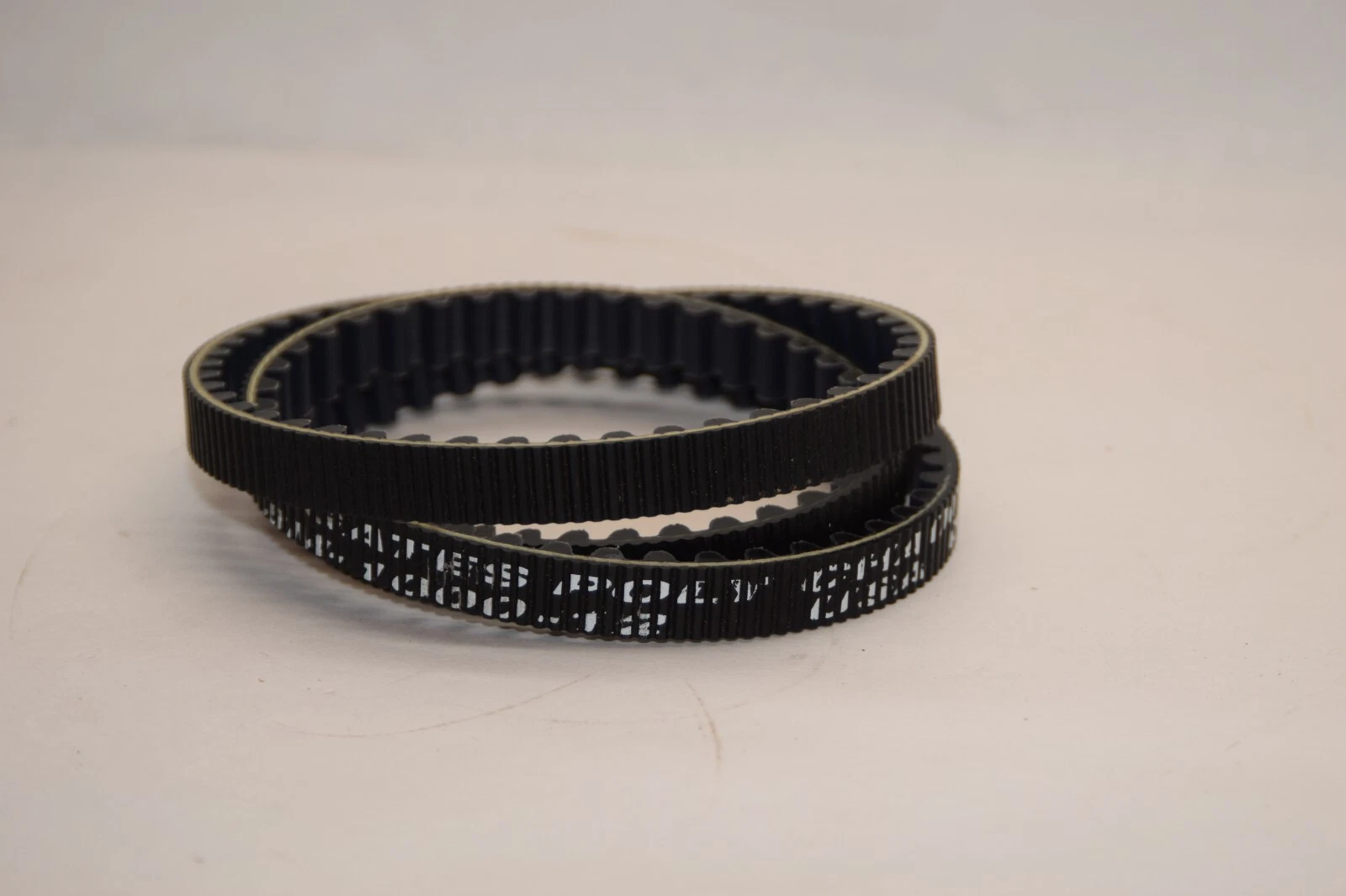 (NEW) GATES 8M-1000-12 CAB22-6E 12mm , 8mm , 125 Poly Chain GT Polychain Belt